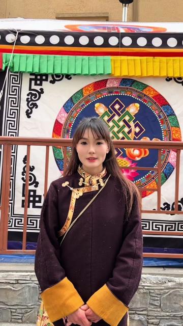 马尔康县查北村