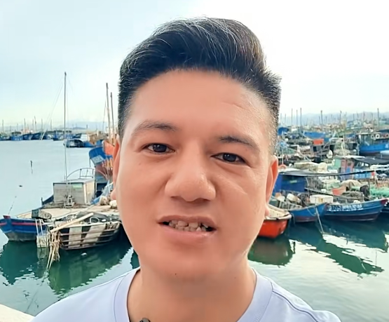 琇邦村